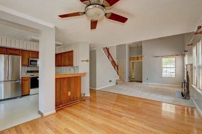 Photo - 13920 Lord Fairfax Pl House