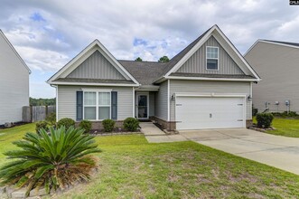Building Photo - 356 Finch Ln