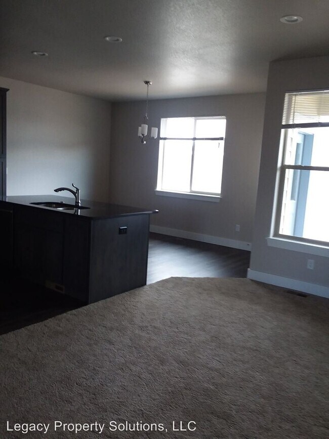 Building Photo - 3 br, 2 bath House - 1345 Alyssa Way