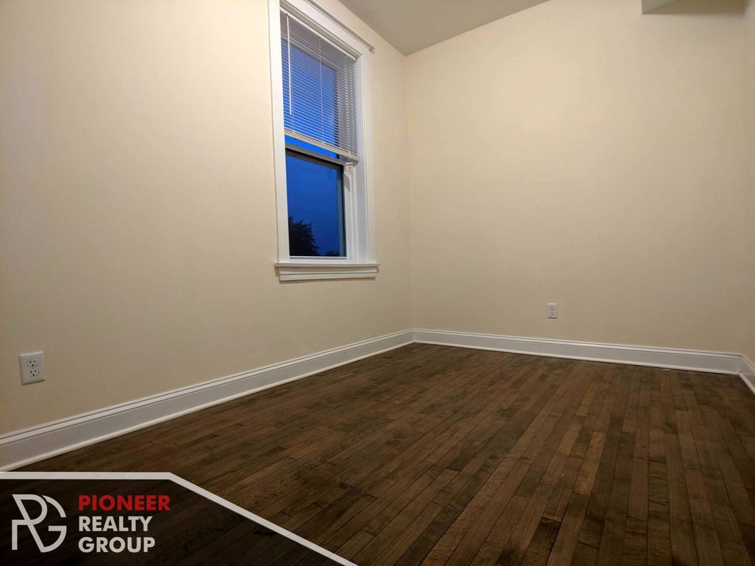 Foto del edificio - 2814 N Troy St