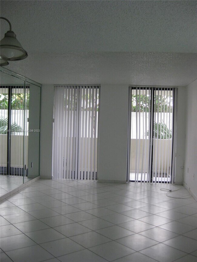 Foto del edificio - 1621 Collins Ave