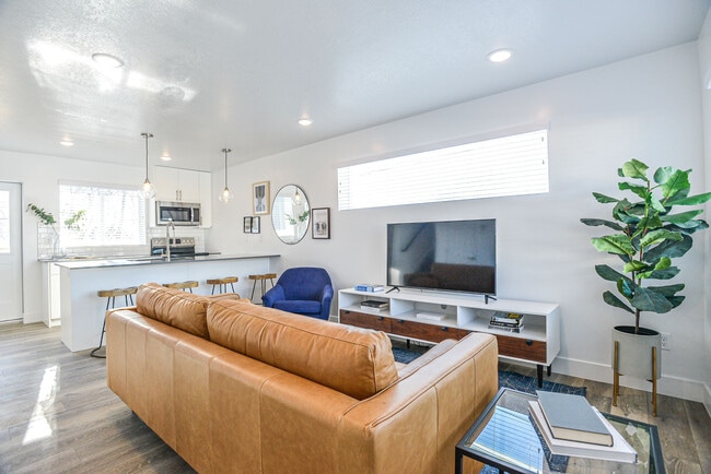 Building Photo - 3023 S 700 E