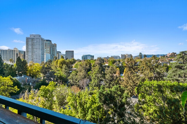 Foto del edificio - 10535 Wilshire Blvd