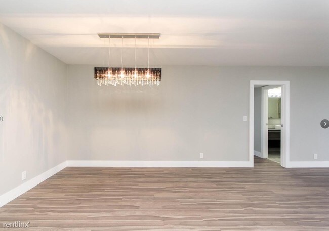 Building Photo - 500 Three Islands Blvd
