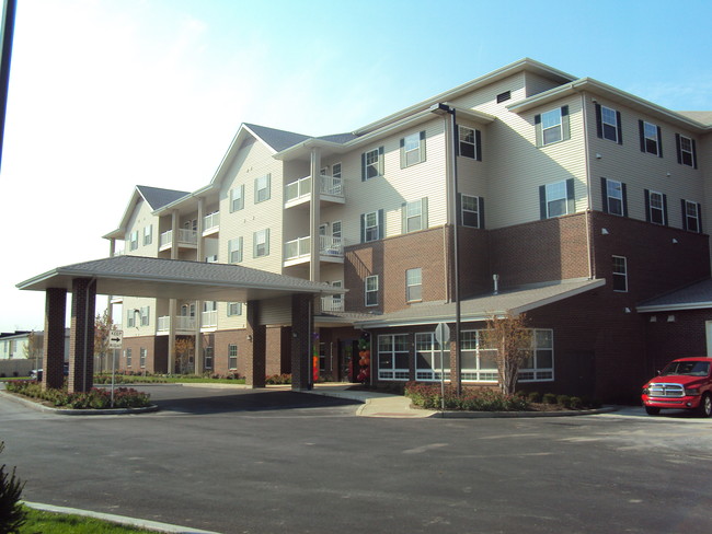 Building Photo - Heritage Place at LaSalle Square