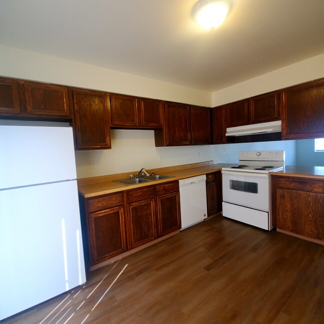 43 Castle Royal Dr, Pueblo, CO 81005 Townhome Rentals in Pueblo CO