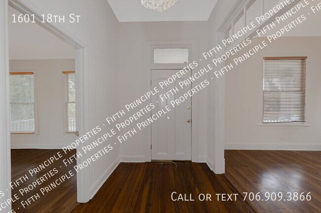 Foto del edificio - 1601 18th St