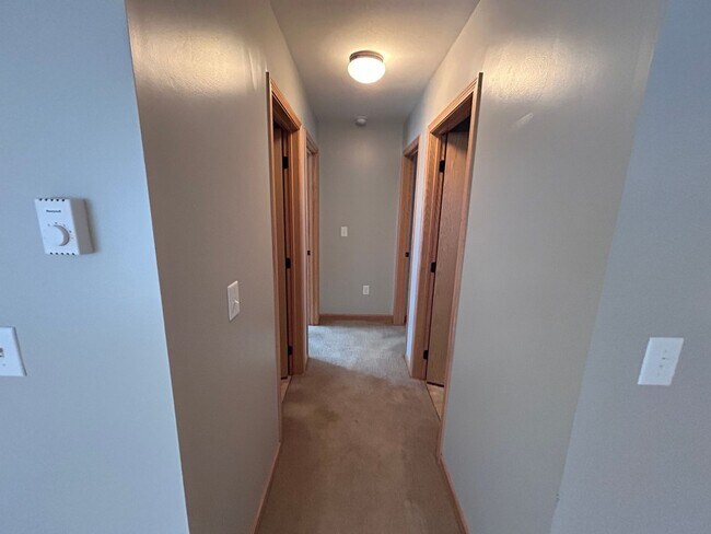 Foto del edificio - 545 4th Ave SW