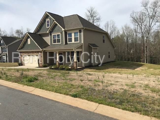 Building Photo - 204 Hanster Rent-To-Own for only $7,500 down!