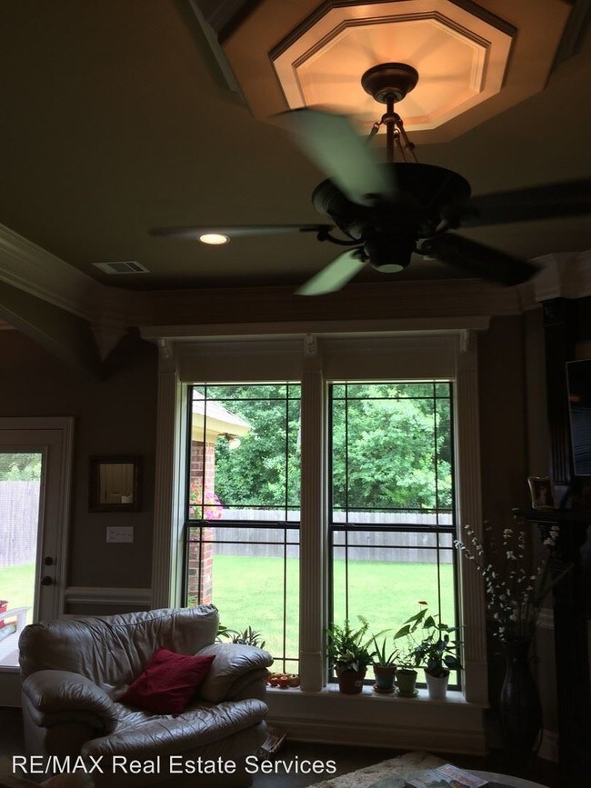 Foto del edificio - 4 br, 2 bath House - 9045 Mitcham