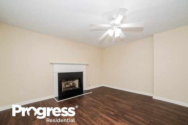 Foto del edificio - 253 Bainbridge Cir