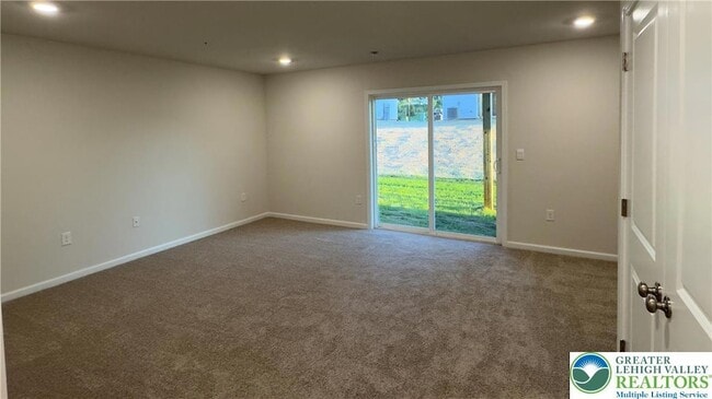 Building Photo - 8209 Brodie Ct