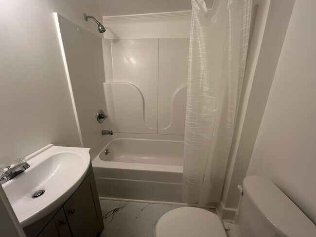 Foto del edificio - 416 N Wilson Ave