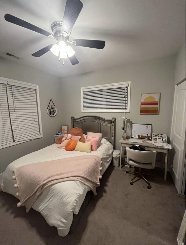 Foto principal - 206 Greene St