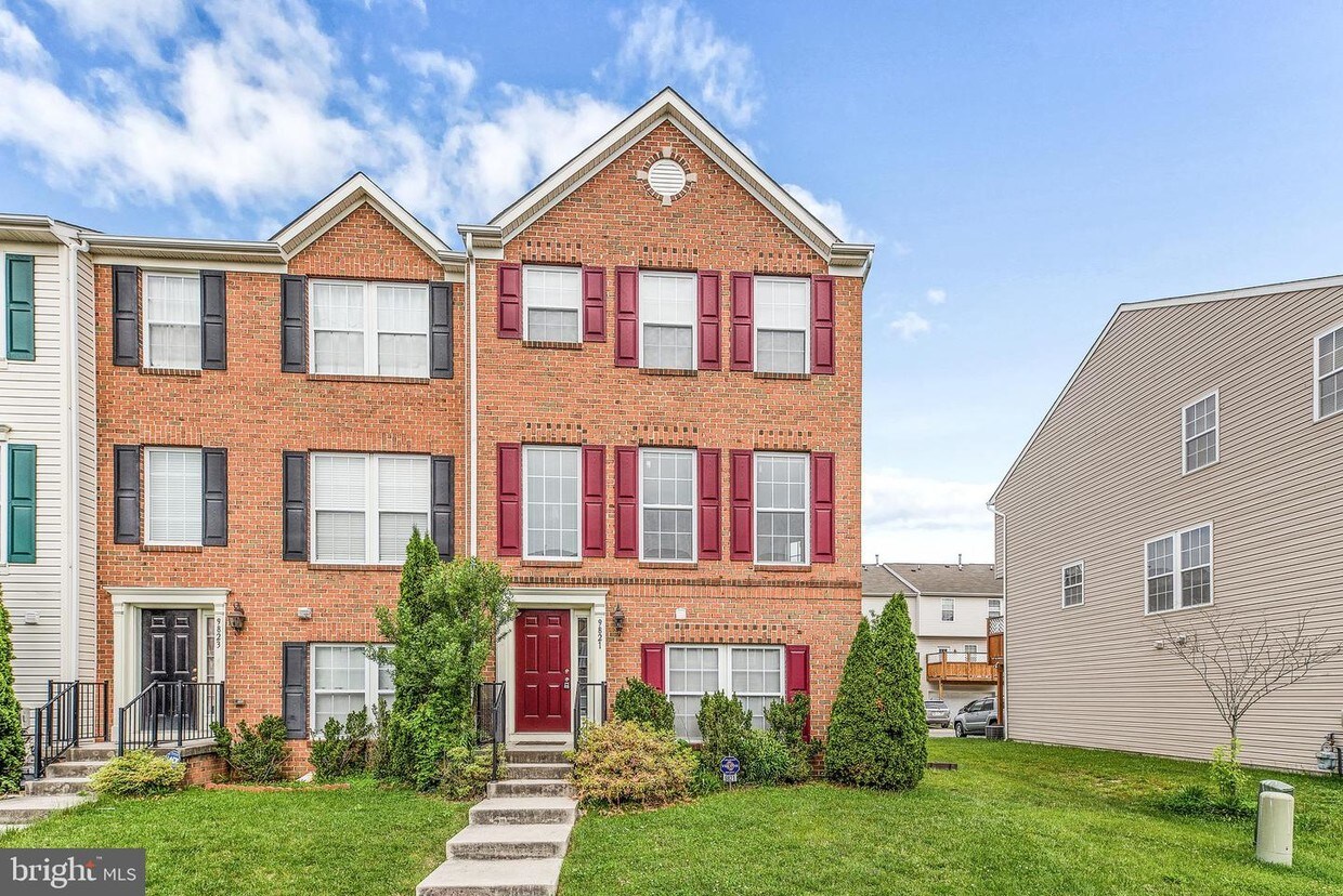 Foto principal - 9821 Biggs Rd