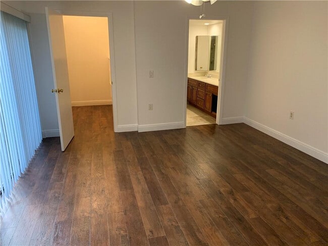 Foto del edificio - 2942 SW 22nd Cir