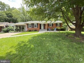 Building Photo - 10317 Cardinal Rd