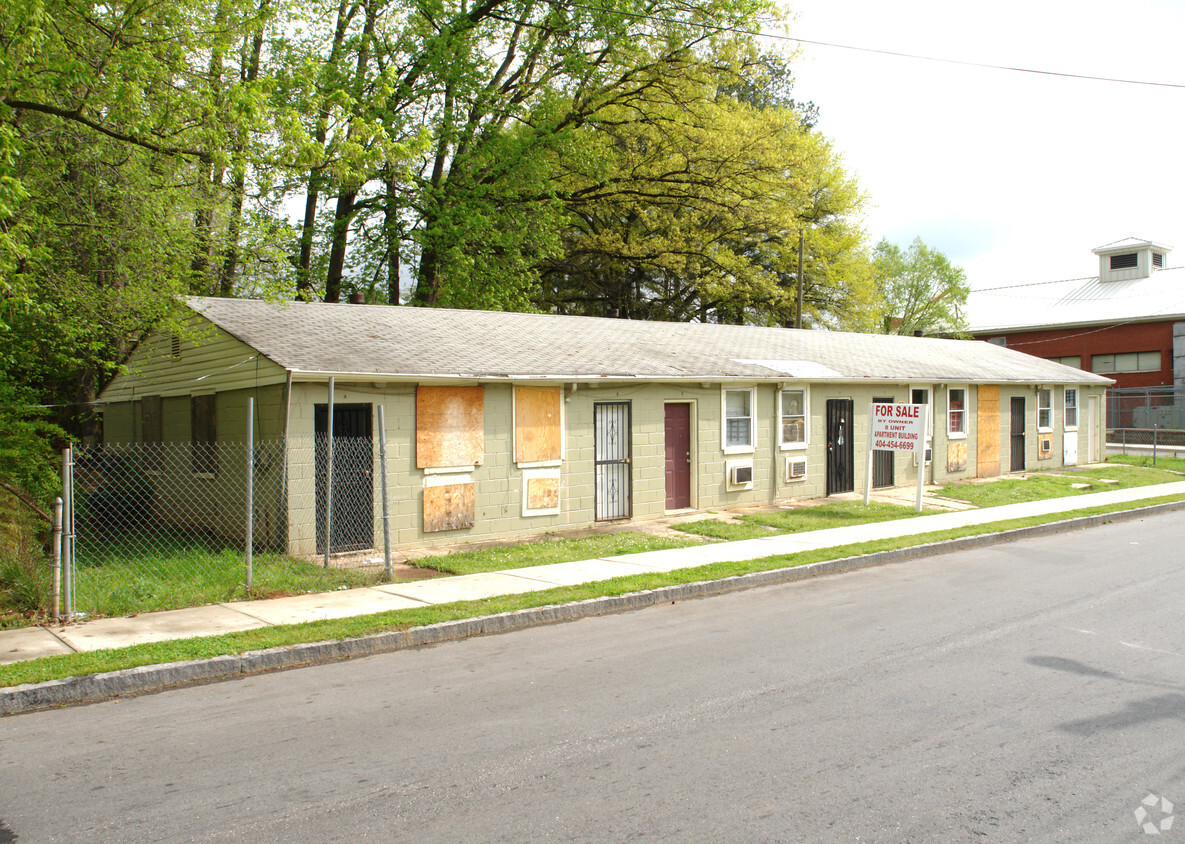 Primary Photo - 935 Hobson St