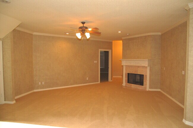 Foto del edificio - Luxurious 3/3/2 with an Office in Southwes...