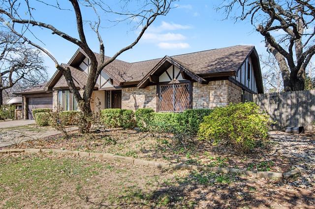 Building Photo - 604 Baker Dr