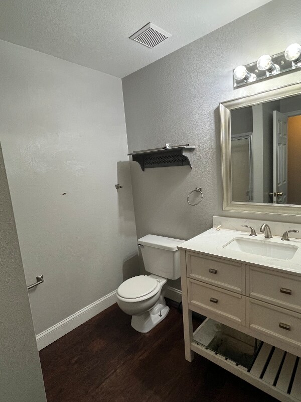 Building Photo - 1107 Tristram Cir