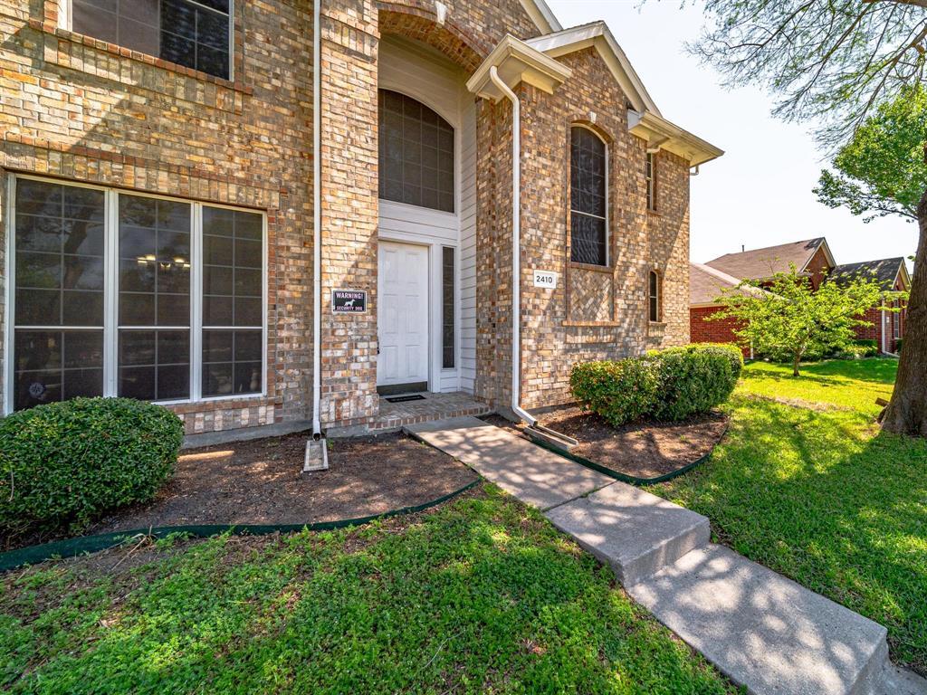 Primary Photo - 2410 Valley Creek Dr