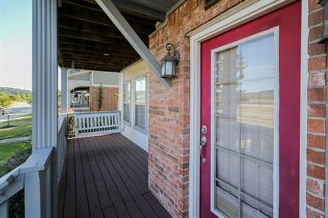 Photo - Beautiful 3 Bed/3 Bath in Fayetteville! House