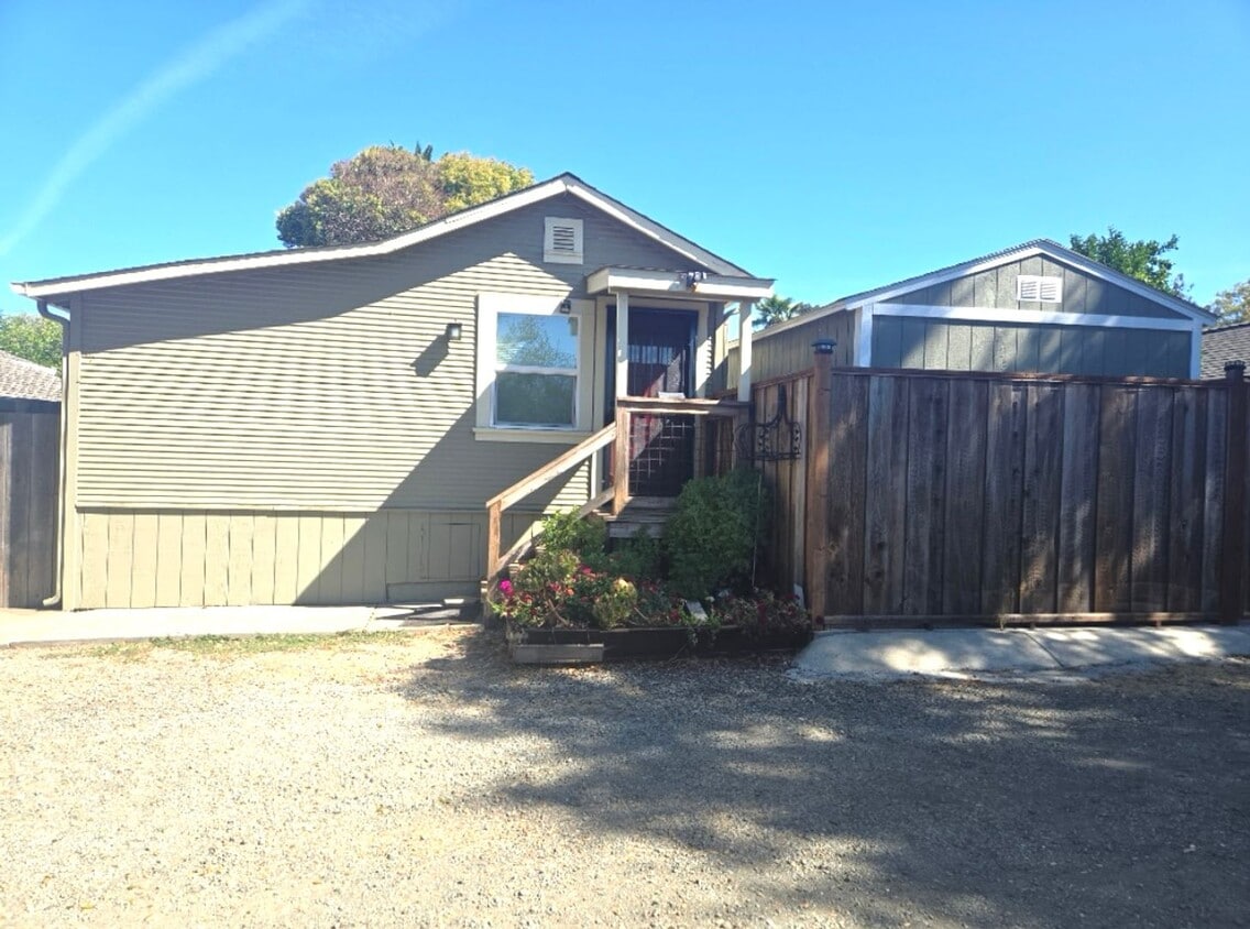 Primary Photo - 315 Nevada St