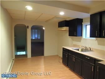 Building Photo - 3 br, 1 bath House - 829 Spruce St.