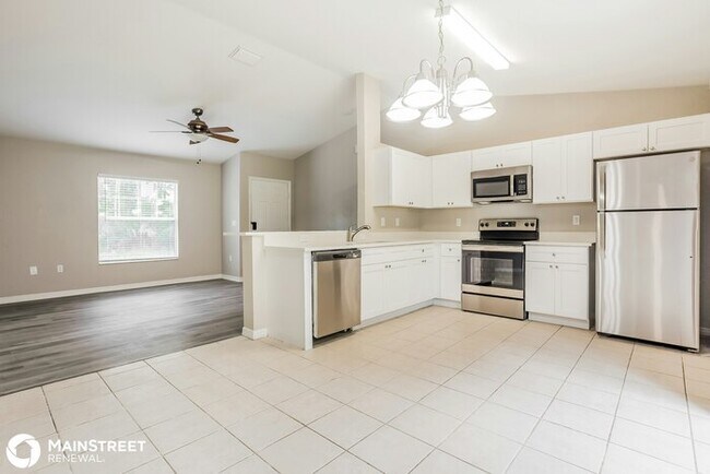 Building Photo - 4585 Bathfeld Rd, north port, FL 34291