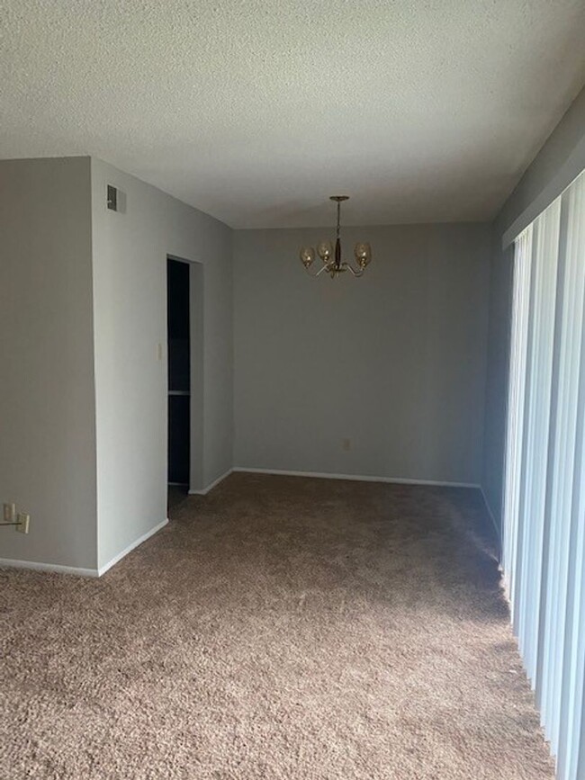 Interior Photo - Courtyard Apartments