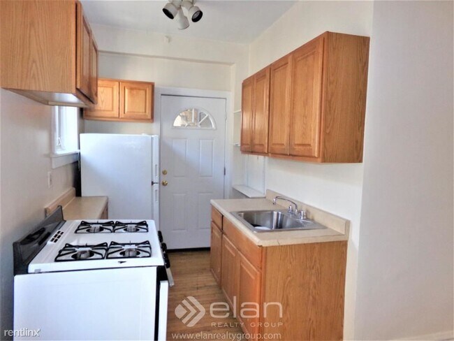 Foto del edificio - 1041 W North Shore Ave