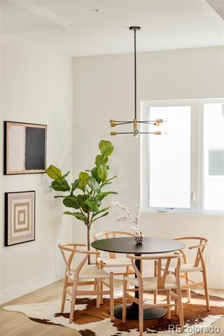 Building Photo - 2105 S Galapago St