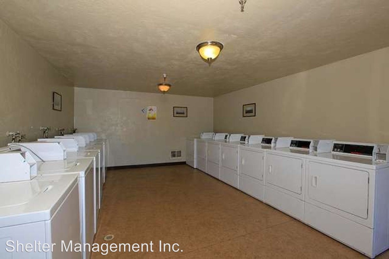 Foto del edificio - 3848-3882 Sunnyview Rd NE