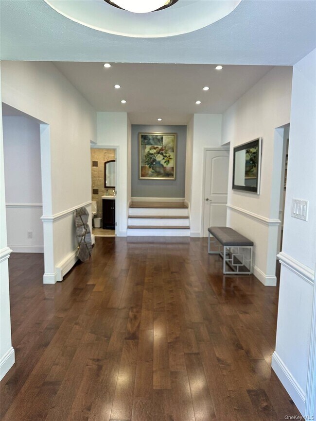 Foto del edificio - 280 Terry Rd