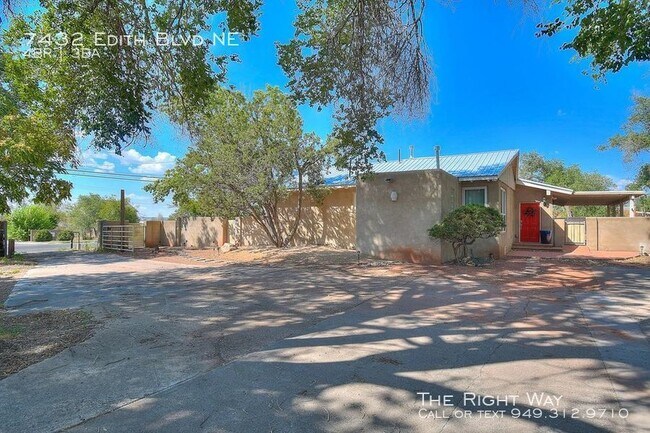 Foto del edificio - 7432 Edith Blvd NE