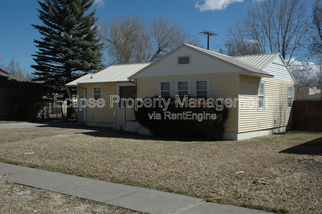 Building Photo - 88 El Rio Dr