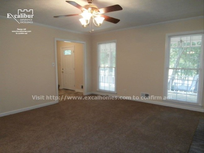 Building Photo - 1159 Lakeview Rd