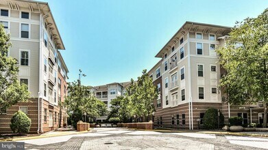 Building Photo - 9486 Virginia Center Blvd
