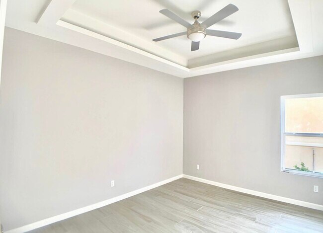 Foto del edificio - 3609 Tinsley Ave Unit 1