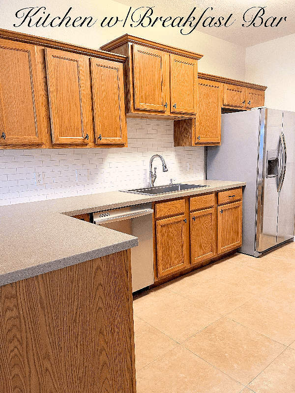 kitchen - 102 Farrah Ave