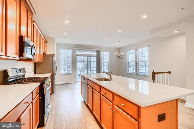 Foto del edificio - 3017 Duvall Ridge Rd