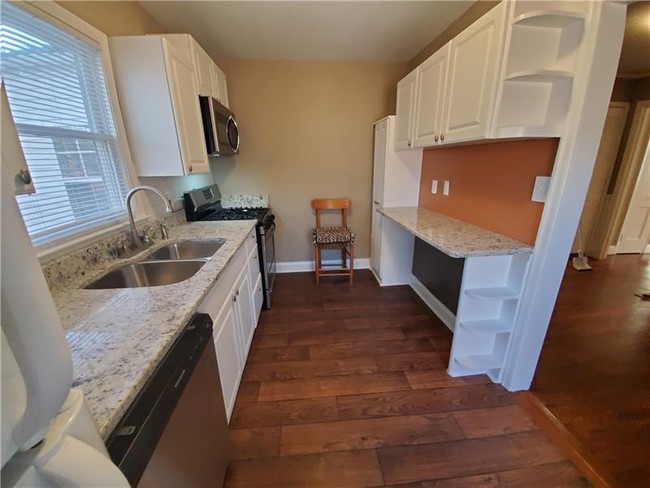 Foto del edificio - 1271 Banberry Rd SE