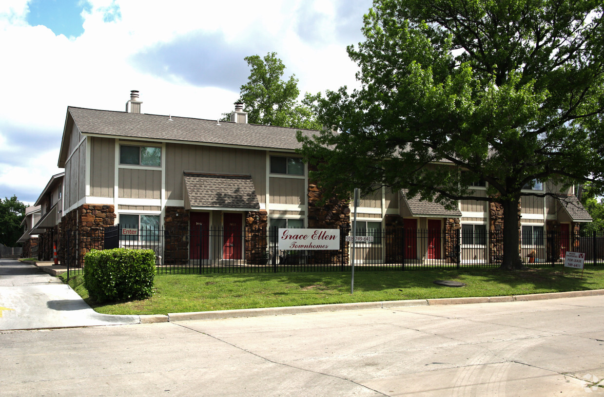 Primary Photo - Grace Ellen Townhomes
