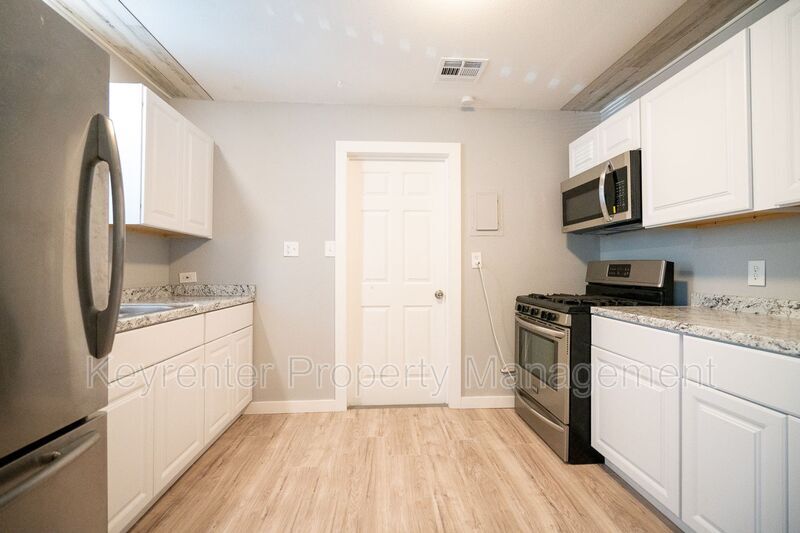 920 Sunset Dr, El Reno, OK 73036 House Rental in El Reno, OK