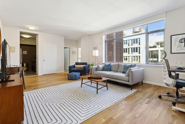 Foto del edificio - 120 W 21st St