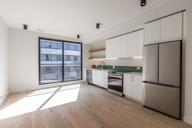 Foto del edificio - 1700 Oak Ave