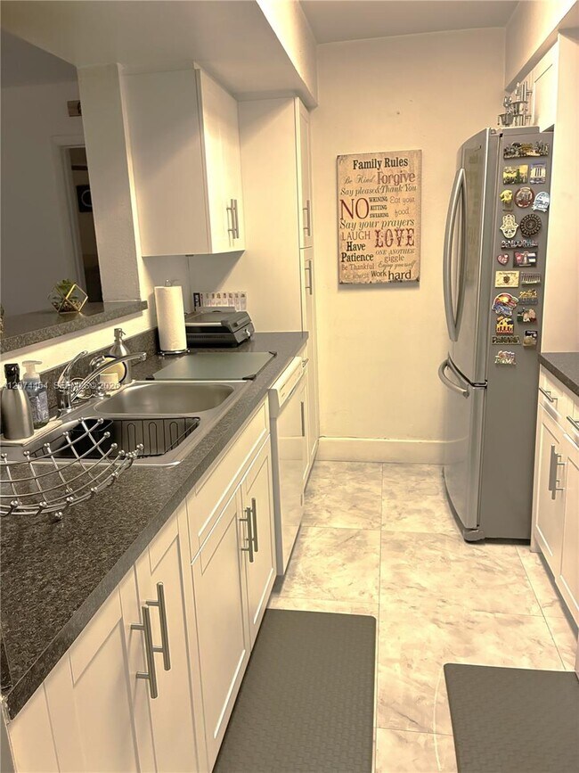 Foto del edificio - 15591 SW 105th Terrace