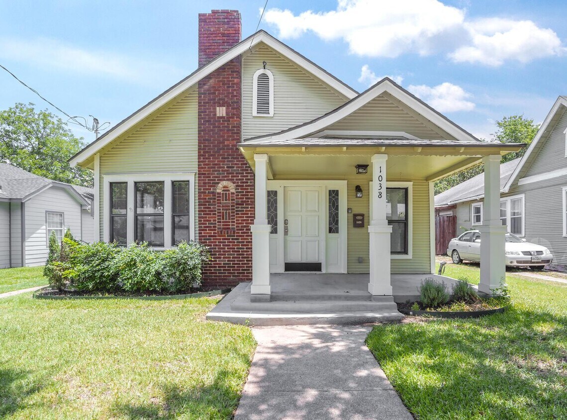 Elegant North Oak Cliff home near TylerVe... House Rental in Dallas