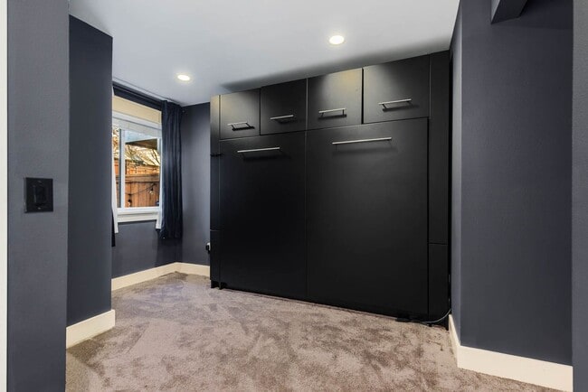 Foto del edificio - 1621 E Fir St